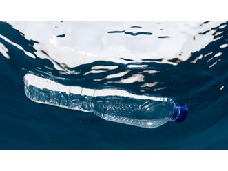 What is the carbon footprint of a plastic bottle?